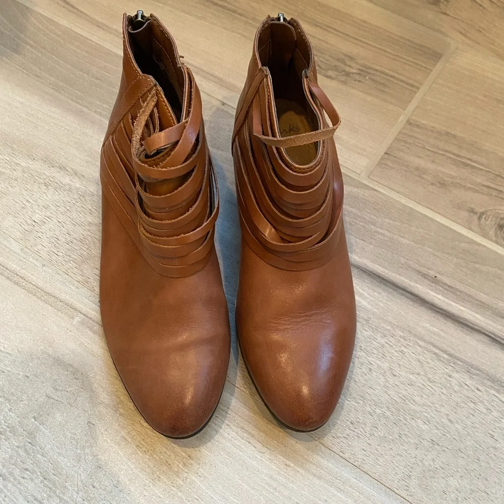 Brown Leather Clark’s Soft Cushion Booties - Picture 4 of 7